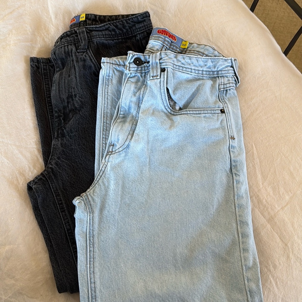 Lot of Empyre jeans. Excellent condition. Light denim blue and black.